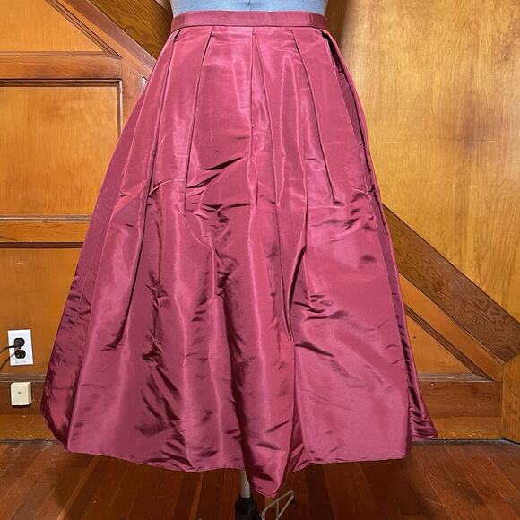 Tibi - Women's Silk Burgundy Pleated Midi Skirt - Size 10 - Pre-owned - Picture 1 of 9